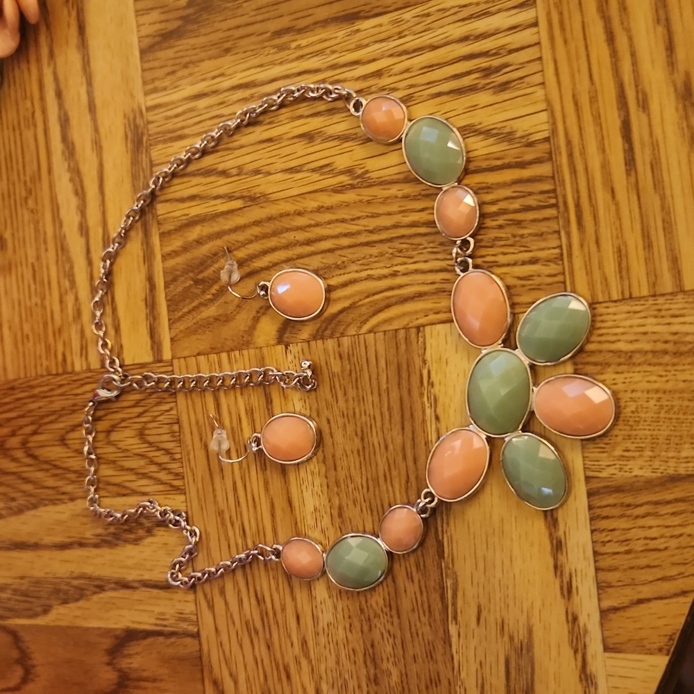 Teal and pink set